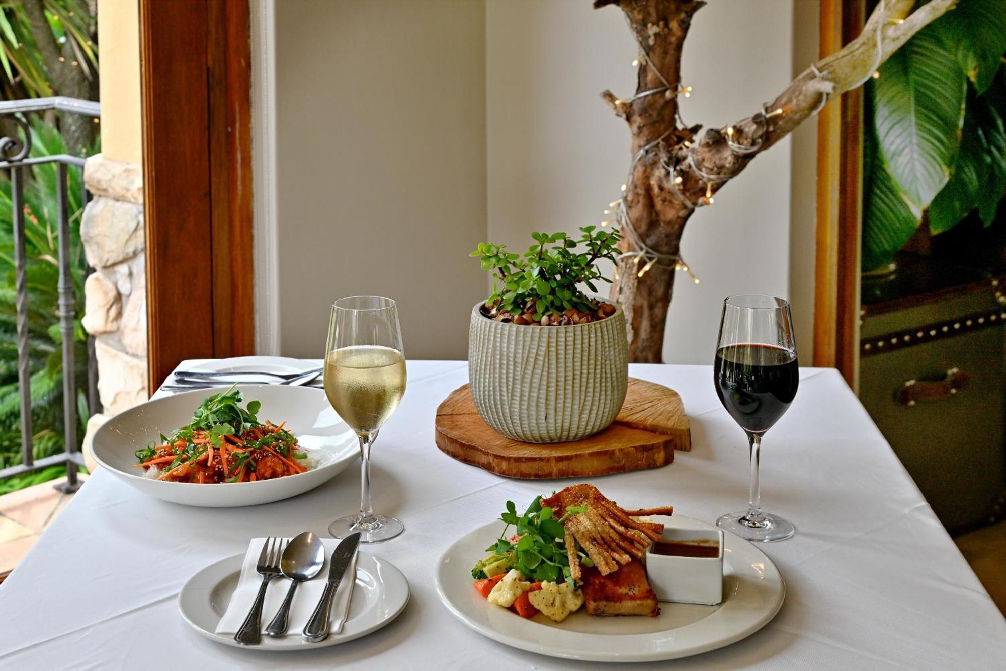 Black Eagle Hotel & Spa Roodepoort Luaran gambar